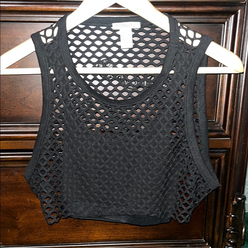 Women's Black Mesh Crop Top F21 NWOT